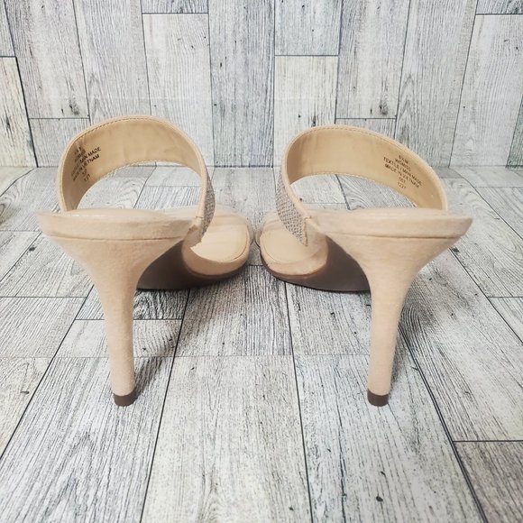 Women's GUESS Mia Double Strap Sparkly Kitten heels. Beige with clear strap 6.5M - Picture 4 of 14